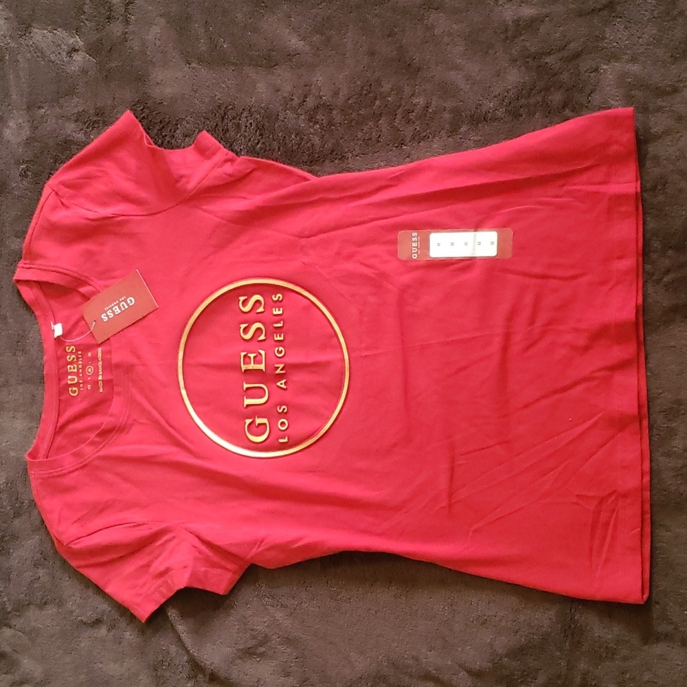 NWT Guess Tshirt med